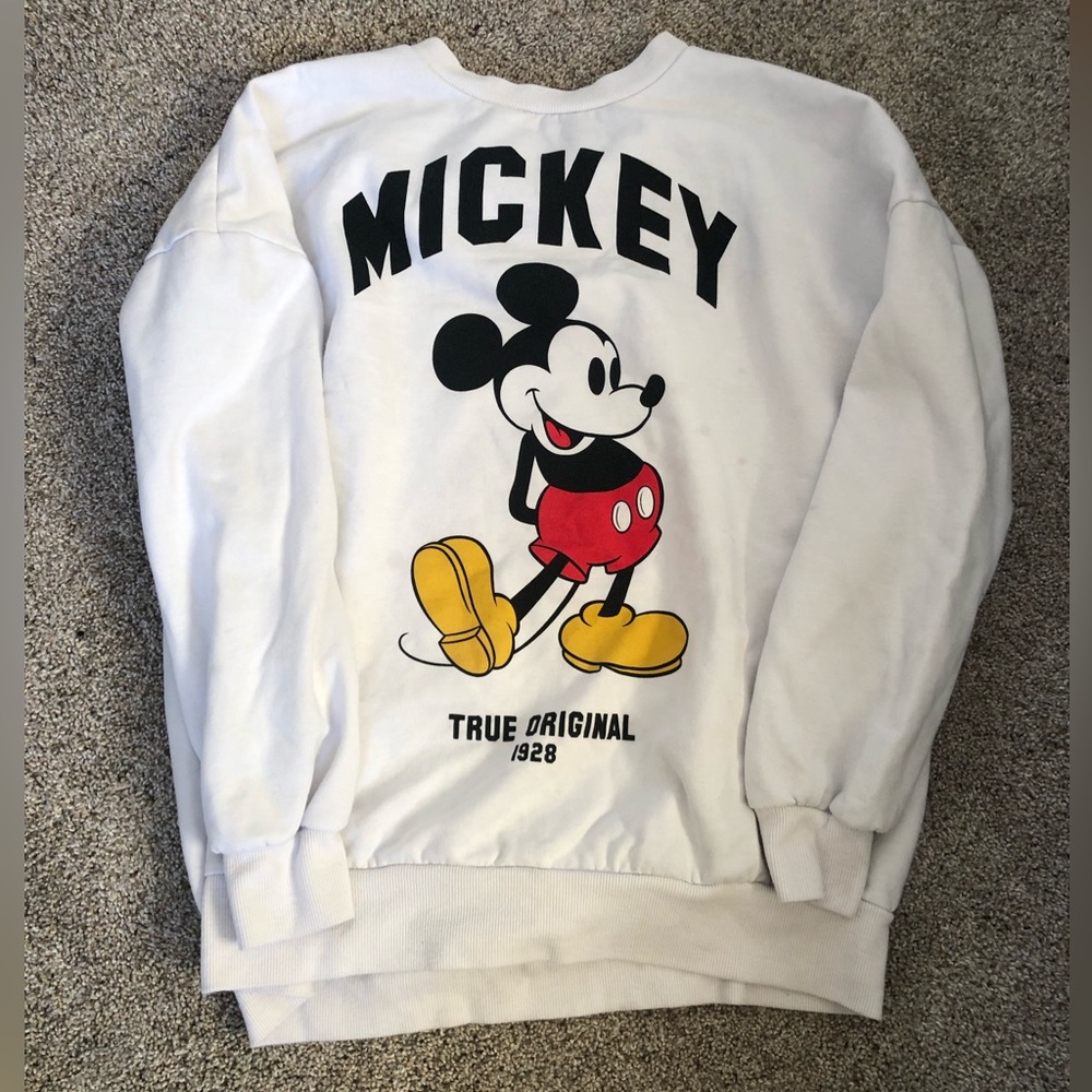 Disney Mickey Mouse crewneck sweatshirt